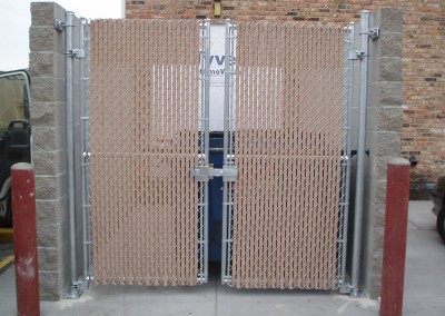 Chain Link Fence for Commercial Dumpster