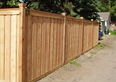 Cedar Privacy Framed Board on Board Fence w/ Section & Post Caps