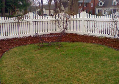 Vinyl Decorative Open Picket Fence w/ Narrow Spacing Wide Picket