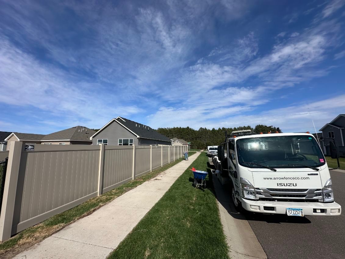 Vinyl & Chain Link Fence Install Isanti MN