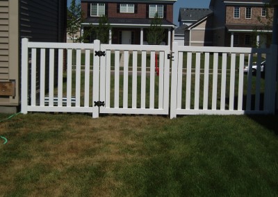 Wide Space Closed Vinyl Picket Fence