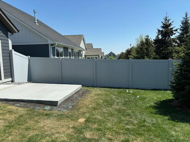 Vinyl Privacy Fence Ham Lake MN